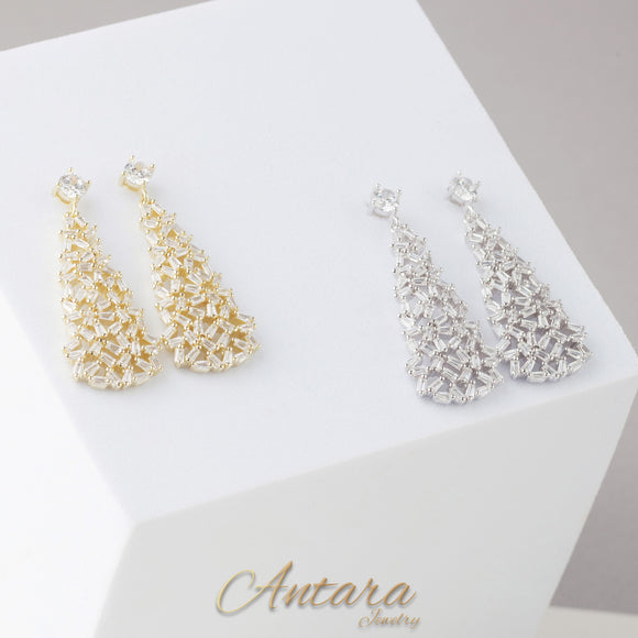 Aretes largos de cristal baguete