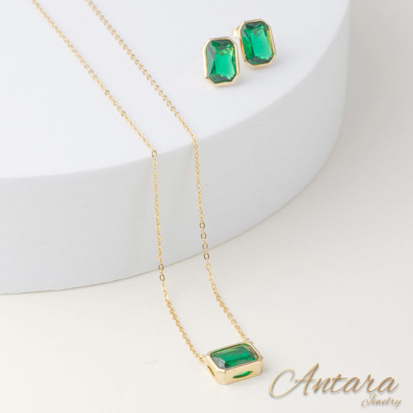 Set dorado y cristales pegado