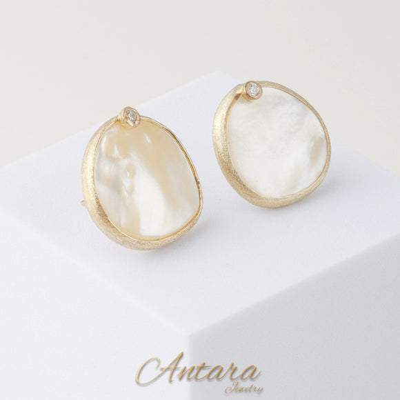 Aretes pegado de perla barroca