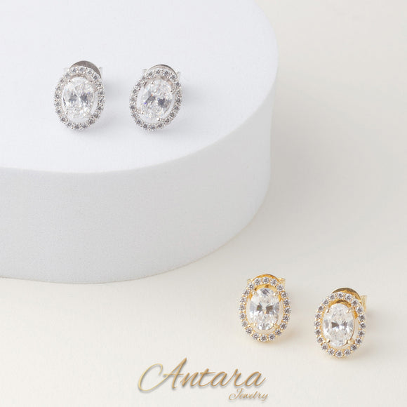 Aretes pegados de cristal