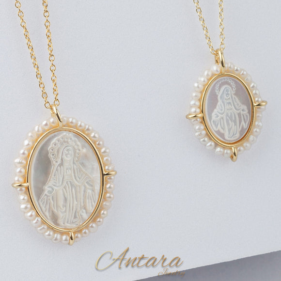 Collar Medalla Virgen Divina Misericordia