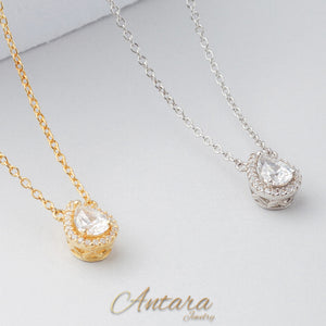 Collares de cristales en gota