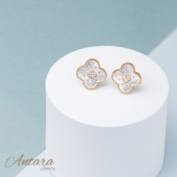 Aretes en forma de trébol