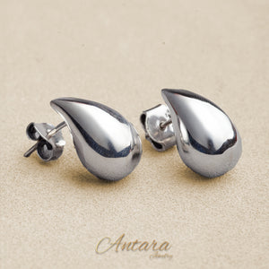 Aretes estilo gota lisos