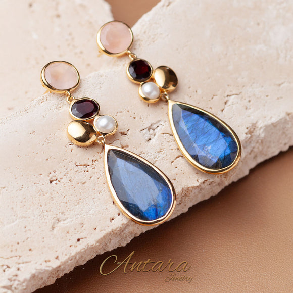 Aretes largos de cristales labradorita