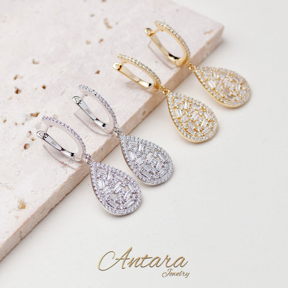 Aretes de cristales largos