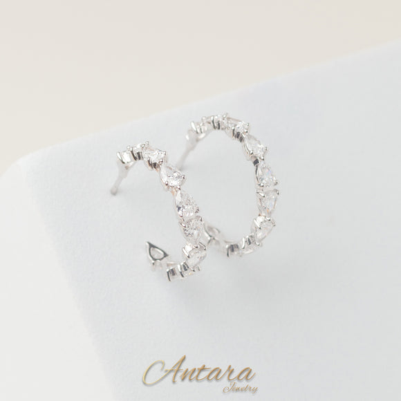 Aretes de cristal media argolla
