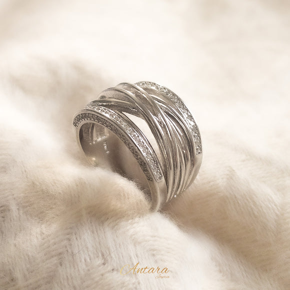 Anillo ancho con circonias