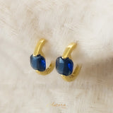 Aretes huggies pequeñas y cristal