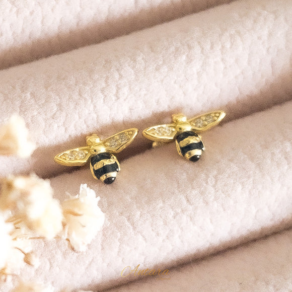 Aretes huggies abeja