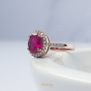 Anillo  cristal magenta y circonias